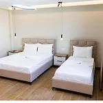 T Hotel *